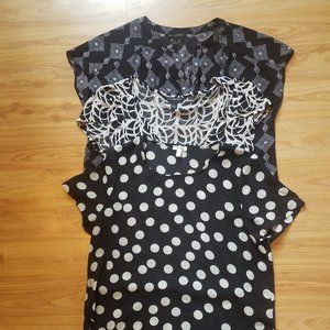 3 Blouses Black&white Banana Republic sz Small
